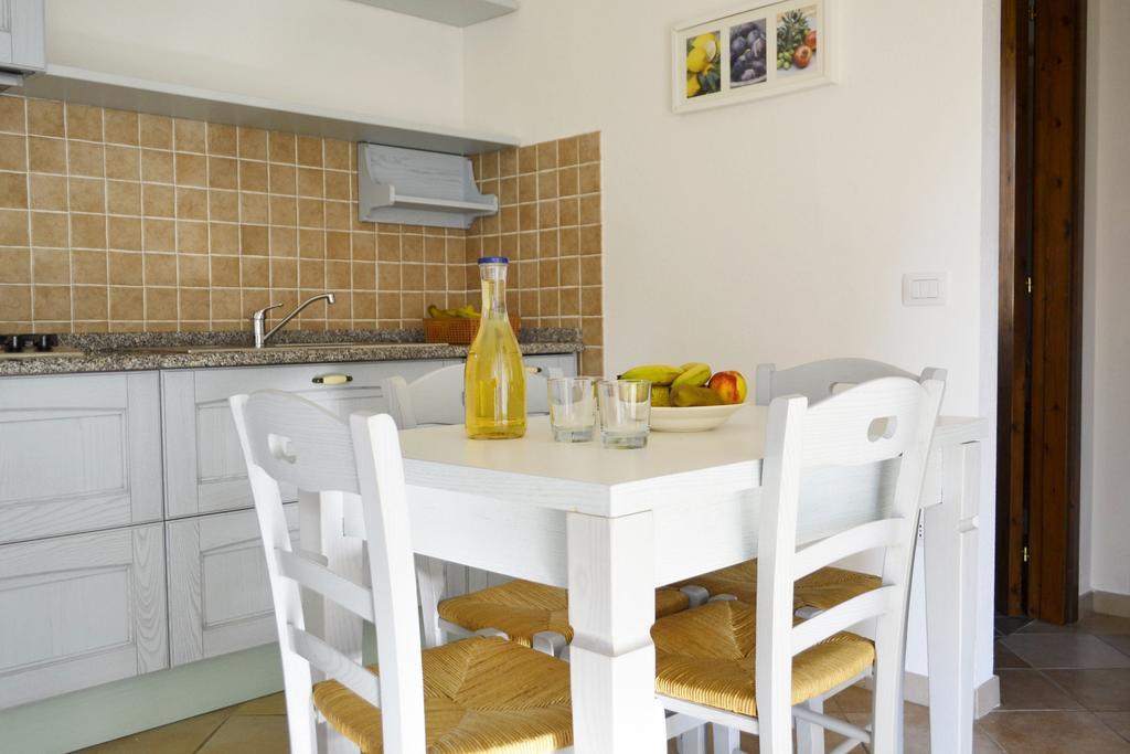 Gf Apartments La Vigna Badesi Room photo