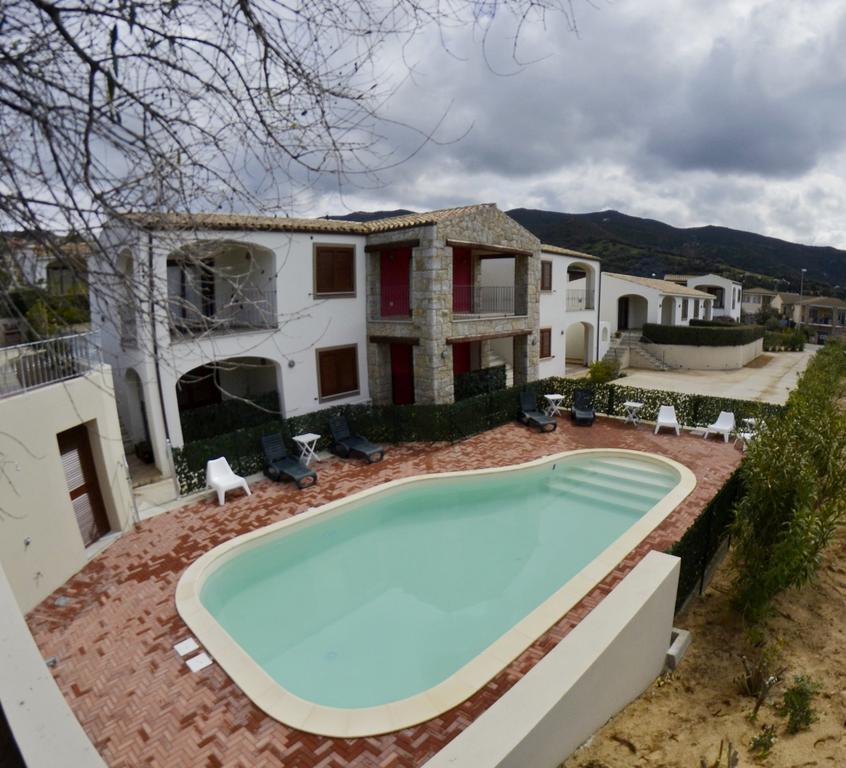 Gf Apartments La Vigna Badesi Exterior photo