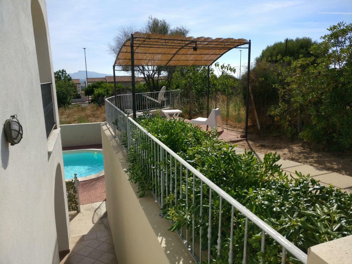 Gf Apartments La Vigna Badesi Exterior photo